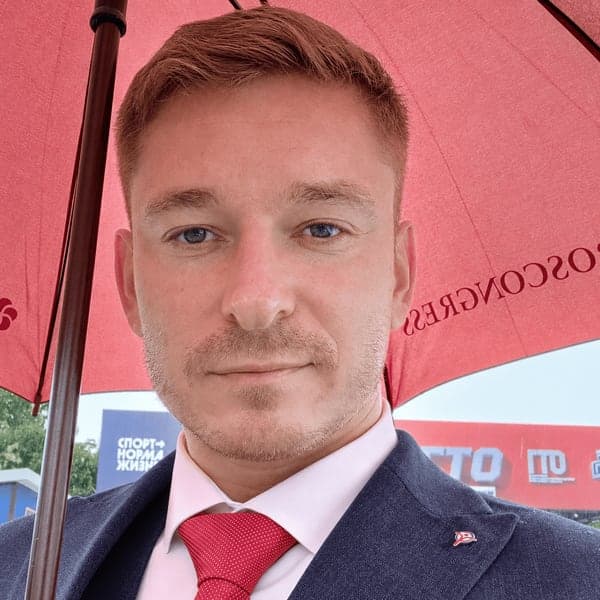 Смоляков Павел Валерьевич